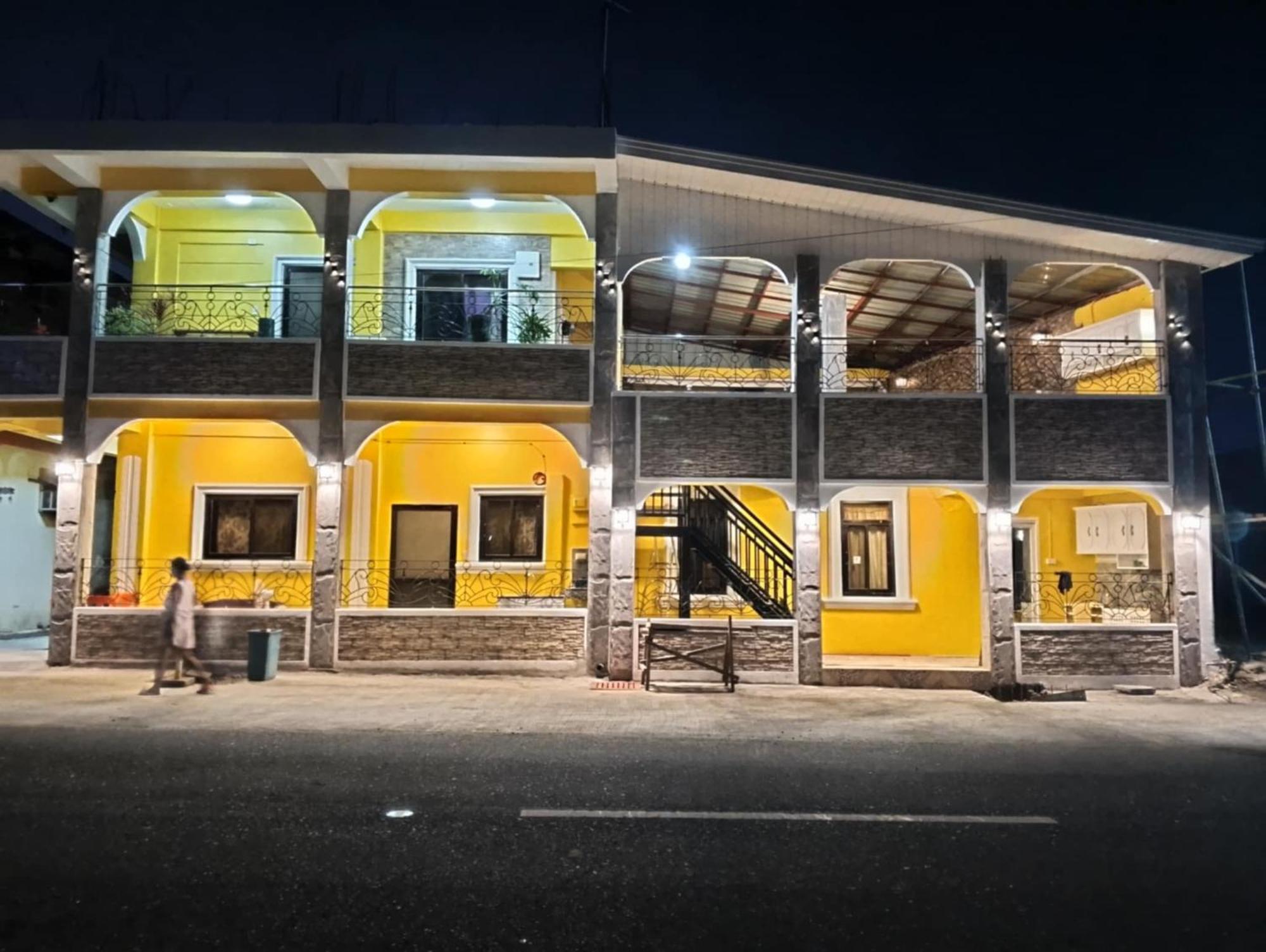 Vhauschild Transient Rooms -B Alaminos Exterior photo